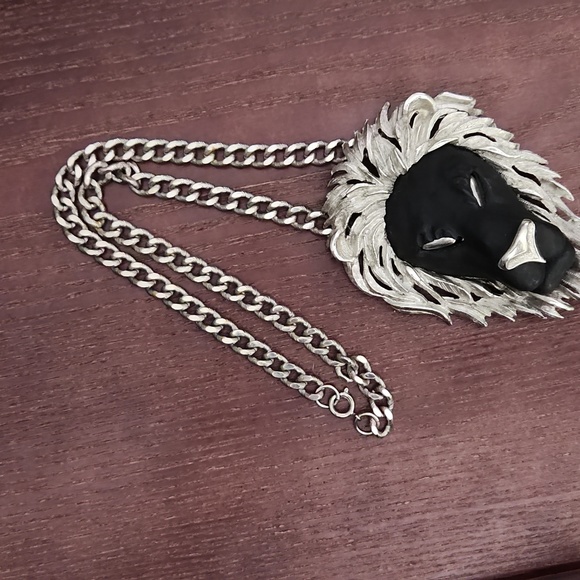 Lion head Razza black and silver plated necklace - Picture 6 of 8